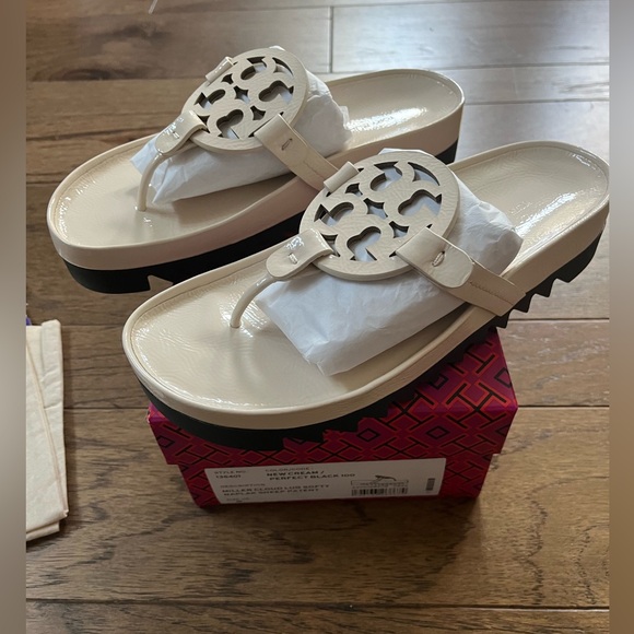 Tory Burch Miller Cloud Lug sandals size 9 - Picture 12 of 16